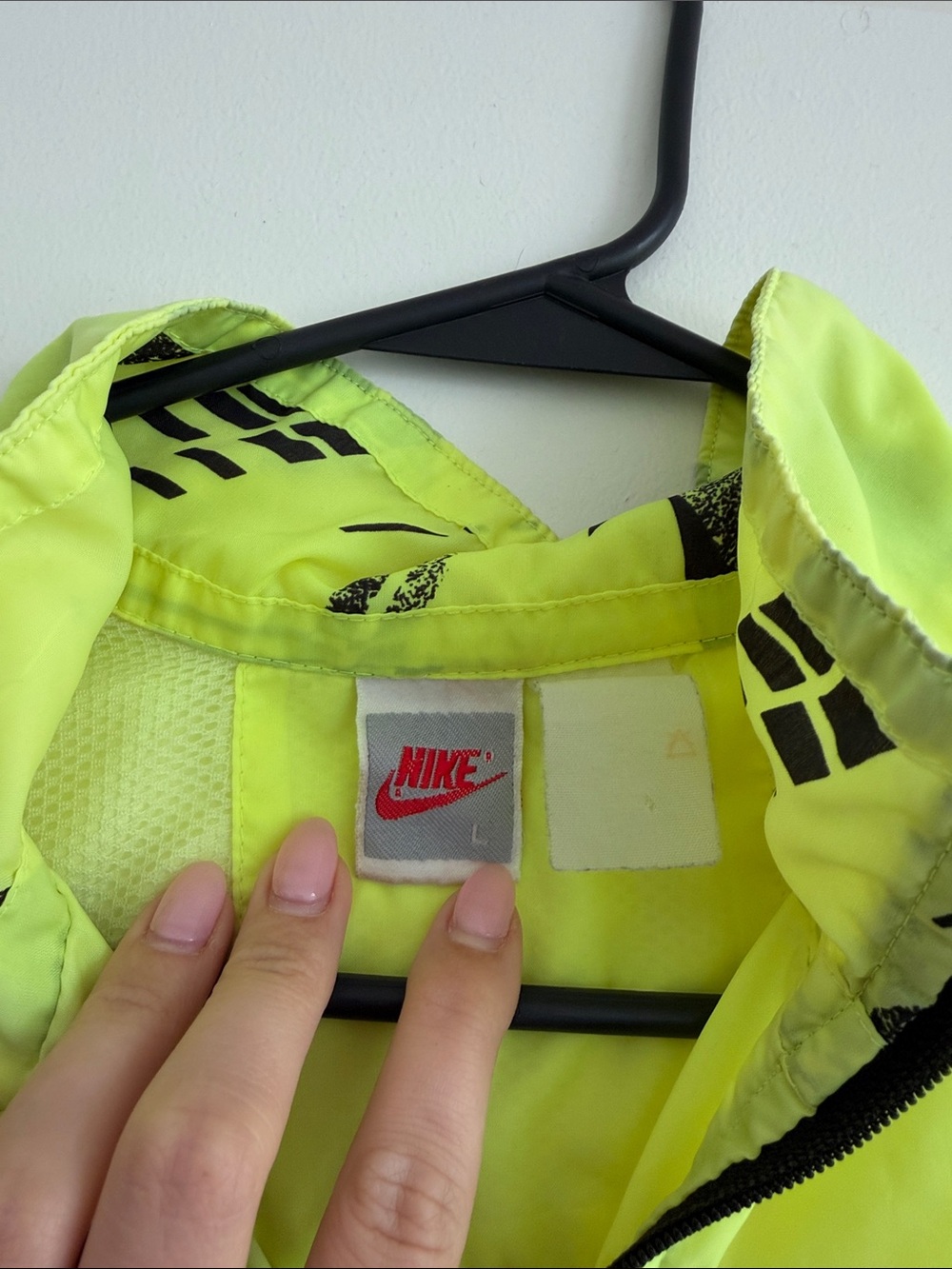 Vintage Nike Windbreaker size large - Picture 2 of 2